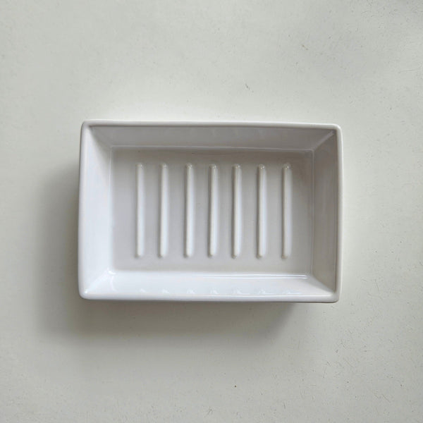 Julie Ceramic Soap Dish In White