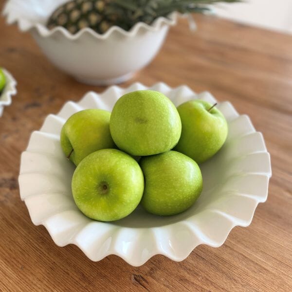 Lola Wave Serving Bowl in White 29cm