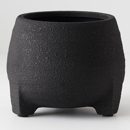 Syros Ceramic Footed Pot in Black 17cm